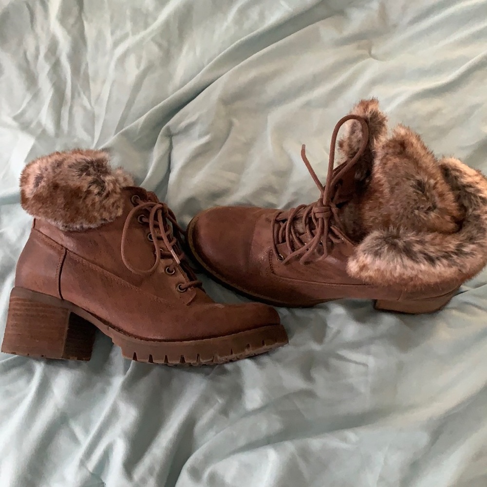 Carlos Santana Faux Fur Boots